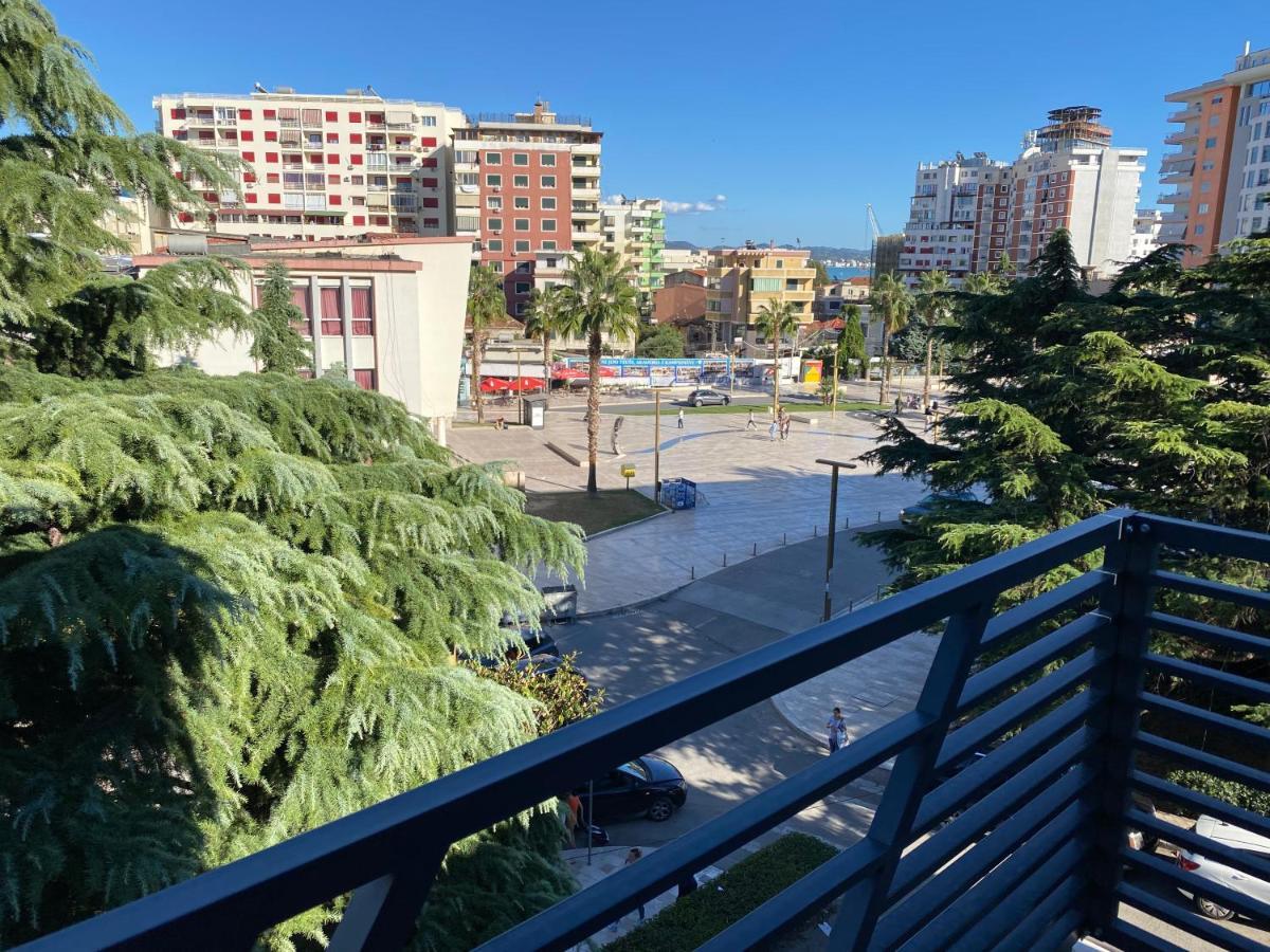 Brand New Apts Located At The City'S Main Square-100 Mbs Wifi Durres Exterior photo